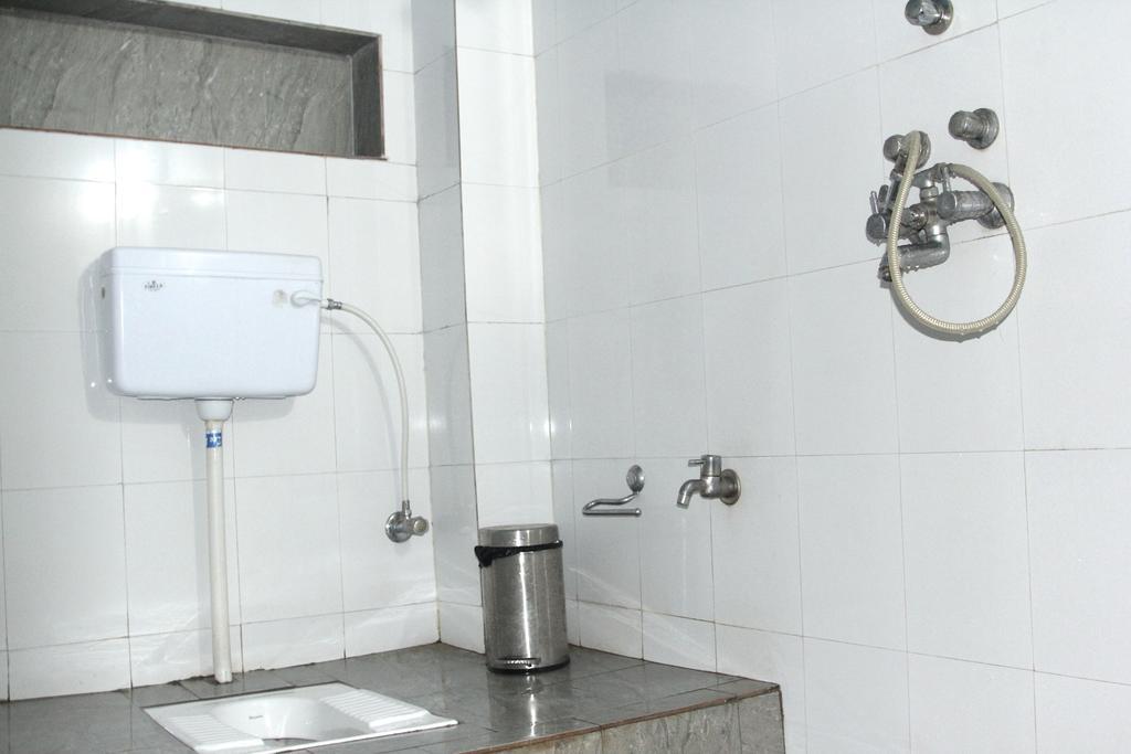Lotus Paying Guesthouse Varanasi Habitación foto